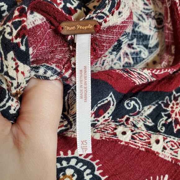 Free People Smooth Talker Floral Long Sleeve Swing Tunic Red Size XS Boho Chic - Picture 13 of 15